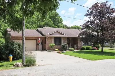 171 MARIA Street, Strathroy-Caradoc, ON N7G 2X1