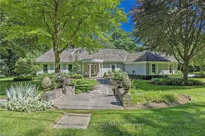 1440 CORLEY Drive, London North, ON N6G 2K4