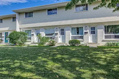 61 WELLESLEY Crescent C, London East, ON N5V 1J6