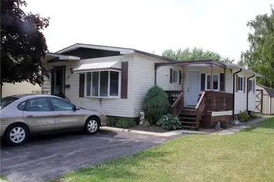 38 KALISCH Avenue, South Huron, ON N0M 1S3