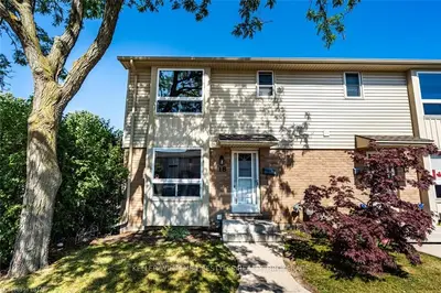 626 WHARNCLIFFE Road S 18, London South, ON N6J 2N4