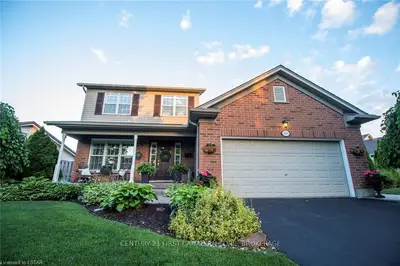 1811 FAIRCLOTH Road, London North, ON N6G 5E9