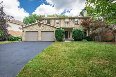 35 RAVENGLASS Crescent, London North, ON N6G 4K1
