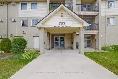 737 Deveron Crescent 117, London South, On N5z 4x9