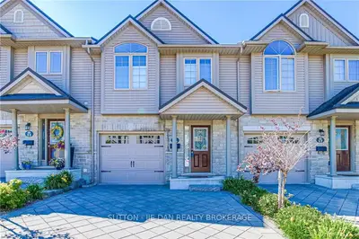 582 HYDE PARK Road 15, London North, ON N6H 3S1