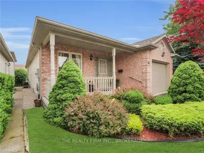 145 NORTH CENTRE Road 19, London North, ON N5X 4C7