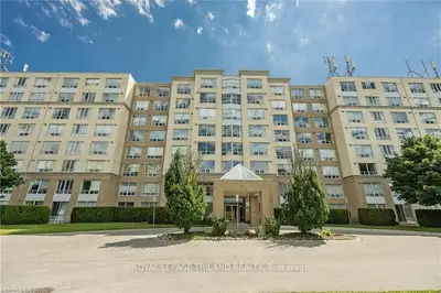 1510 RICHMOND Street 104, London North, ON N6G 4V2