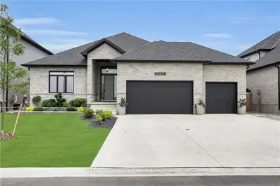 6558 CROWN GRANT Road, London South, ON N6G 5G7