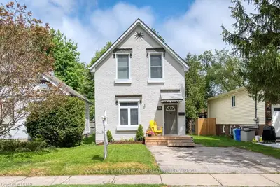 77 FORWARD Avenue, London North, ON N6H 1B8
