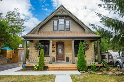 7095 LONGWOODS Road, London South, ON N6P 1L4