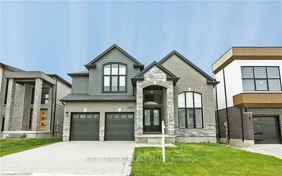 2180 IRONWOOD Road, London South, ON N6K 0H2