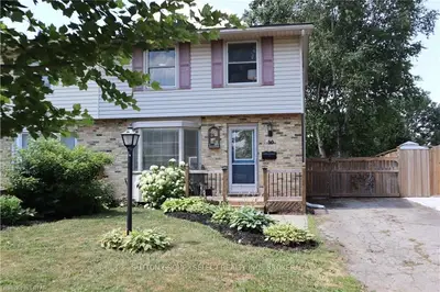 90 WELLESLEY Crescent, London East, ON N5V 1J7