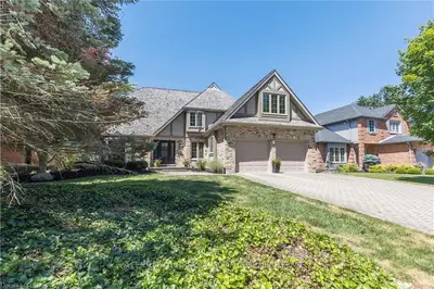 9 BRACEBRIDGE Court S, London North, ON N5X 3V2