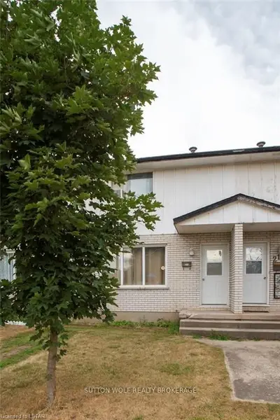 217 BEATTIE Street, Strathroy-Caradoc, ON N7G 2X3