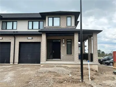 3635 SOUTHBRIDGE Avenue 21, London South, ON N6L 0G8