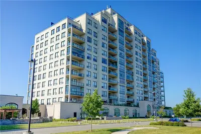240 VILLAGEWALK Boulevard 1108, London North, ON N6G 0P6