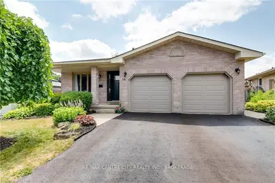 58 VAUBOIS Place, London East, ON N5V 4A6