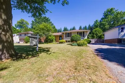 815 Westbury Crescent, London South, ON N6J 3C8