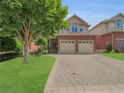 2162 WICKERSON Road, London South, ON N6K 5C4