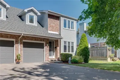 189 HOMESTEAD Crescent 12, London North, ON N6G 2E6