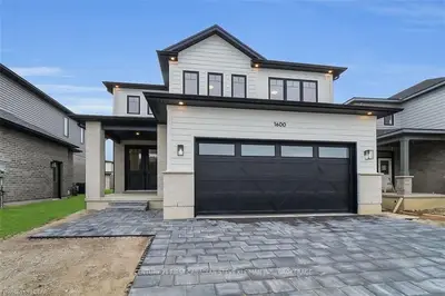 1600 APPLEROCK Avenue, London North, ON N6G 0X5