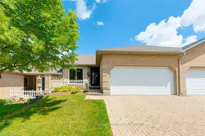 861 SHELBORNE Street 28, London South, ON N5Z 5C5