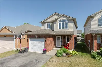 1015 MARIGOLD Street, London North, ON N5X 4N9