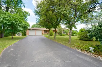 2508 KELLERTON Road, London East, ON N5V 3C3