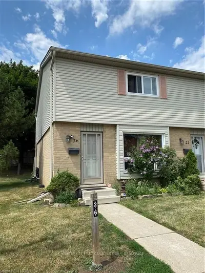 475 SANDRINGHAM Crescent 26, London South, ON N6C 5B9