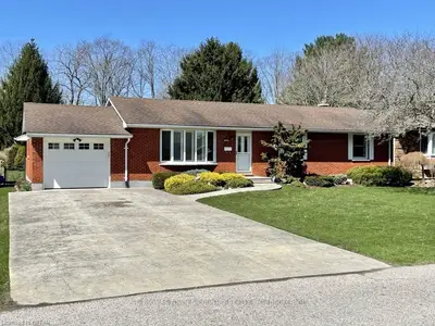 380 Beamish Street, Central Elgin, On N5l 1h5