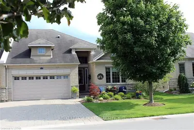 2233 JACK NASH Drive, London South, ON N6K 5R3