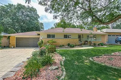 960 MAHOGANY Road, London North, ON N6H 2W3