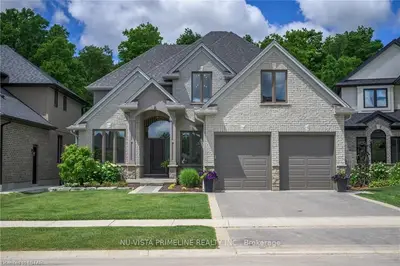 729 ZAIFMAN Circle, London North, ON N5X 0M1