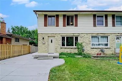 85 Kintail Crescent, London South, ON N6E 1J4