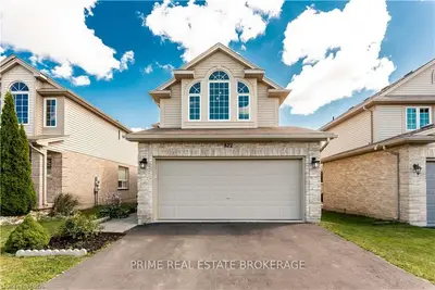 822 QUEENSBOROUGH Crescent, London North, ON N6G 5K2