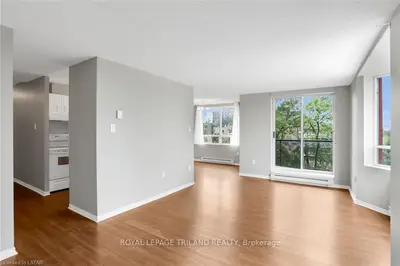 76 BASE LINE Road W 407, London South, ON N6J 4X6