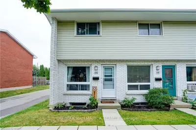 61G WELLESLEY Crescent 61, London East, ON N5V 1J6