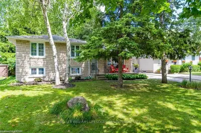 568 CHIDDINGTON Avenue, London South, ON N6C 2W5