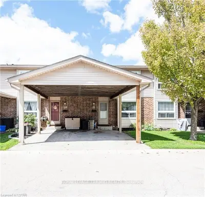 450 POND MILLS Road 10, London South, ON N5Z 4X2