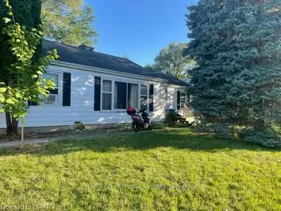 1309 HILLCREST Avenue, London East, ON N5Y 4N6