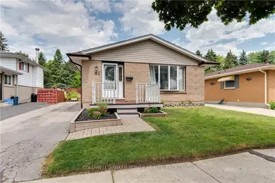 62 PATIENCE Crescent, London South, ON N6E 2K9