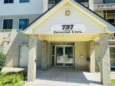 737 DEVERON Crescent 302, London South, ON N5Z 4X9