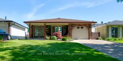 31 LOCUST Crescent, London South, ON N6E 2K1