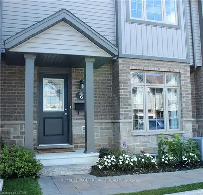 3400 CASTLE ROCK Place 6, London South, ON N6L 0E4