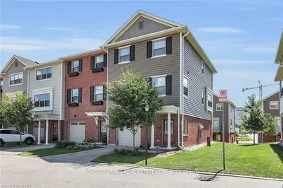 3025 SINGLETON Avenue 28, London South, ON N6L 0B8