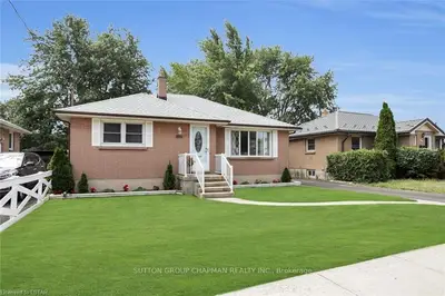1559 HANSULD Street, London East, ON N5V 1Y4