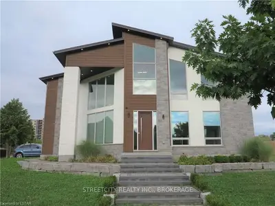 115 South Carriage Road, London North, On N6h 0c6