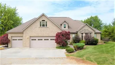 72493B BLUEWATER, Bluewater, ON, N0M 2T0