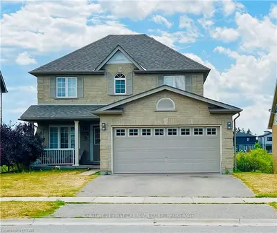 1833 FOXWOOD Avenue, London North, ON N6G 0C4