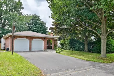 259 CONCORD Road, London North, ON N6G 3H9